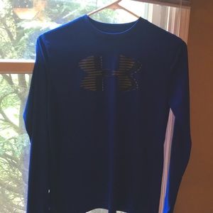 Boys XL long sleeve Under Armour athletic shirt.
